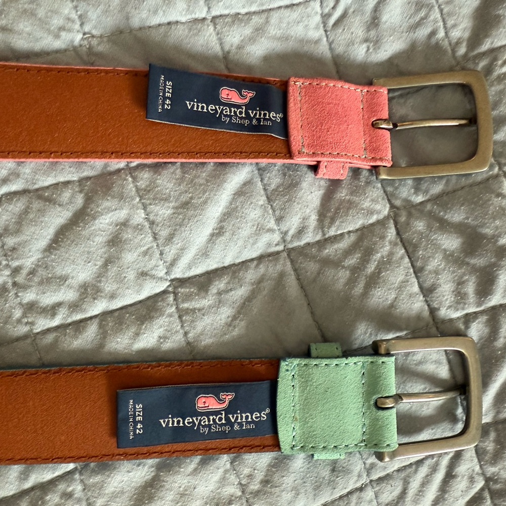 Men’s Vineyard Vines size 42 pink belt and blue belt - Picture 2 of 5